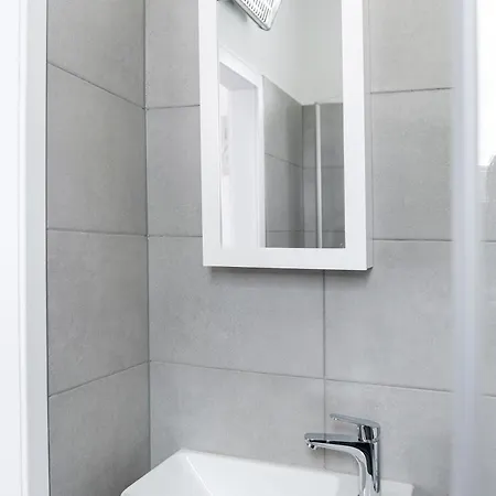 Revliving Apartament